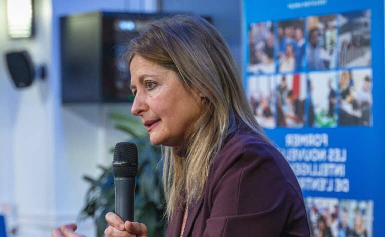 Sophie Ollivier, Chief Data Officer R&D chez Servier, intervenant lors d’un Career Booster à Ionis-STM